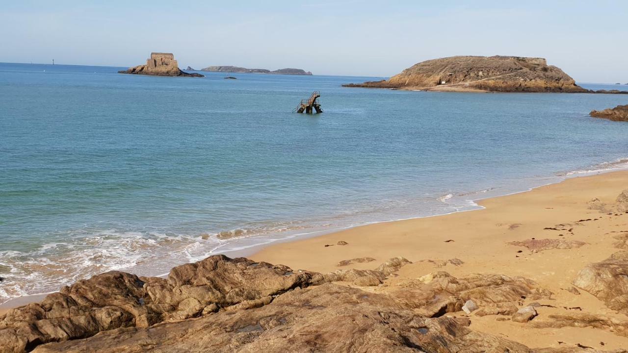 Ferienwohnung Zen Et Design, Proche Cite Corsaire Saint-Malo Exterior foto